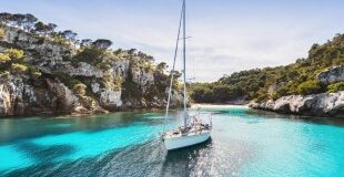 Почивка в ИСПАНИЯ - МЕНОРКА - островът на кристалните заливи!